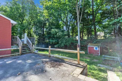 34 Caye Lane Manchester NH 03103
