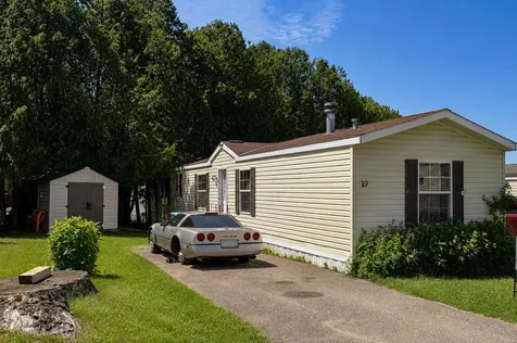 19 Sixth Street Colchester VT 05446