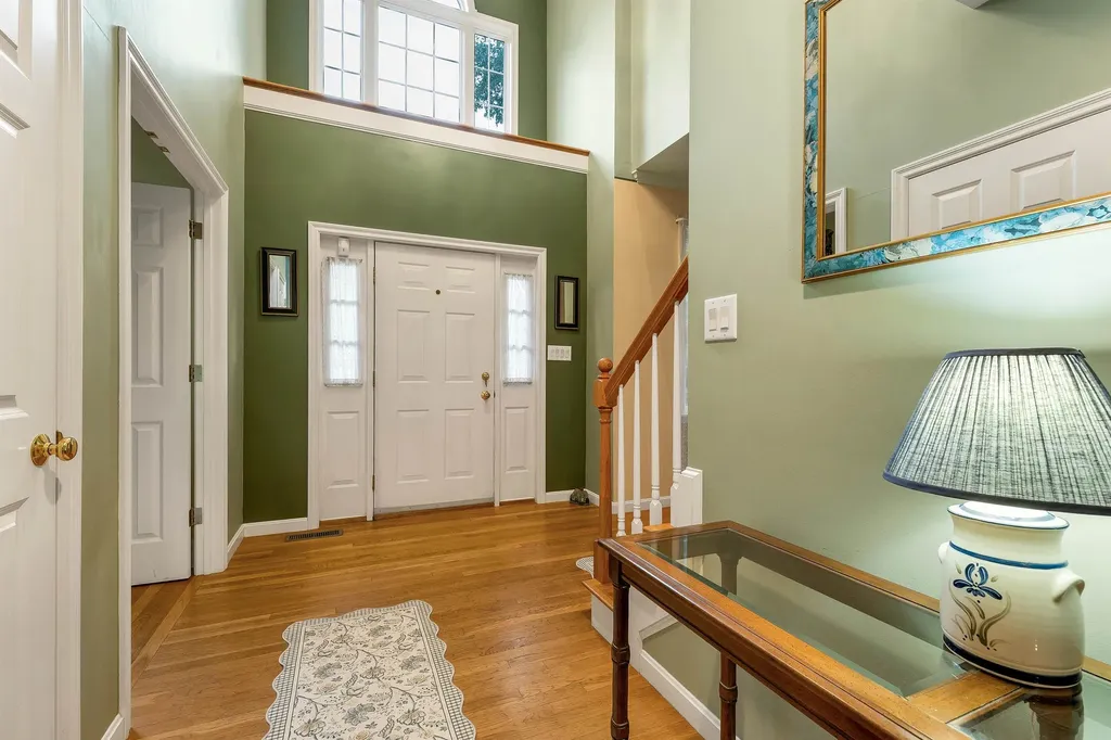 55 Dunlap Drive Bedford NH 03110