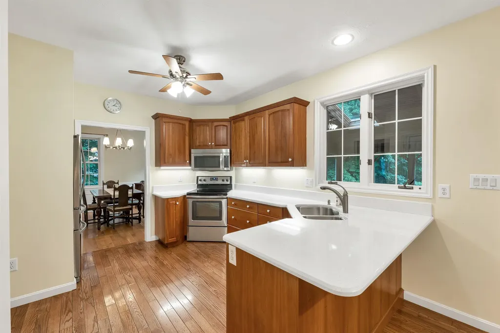 55 Dunlap Drive Bedford NH 03110