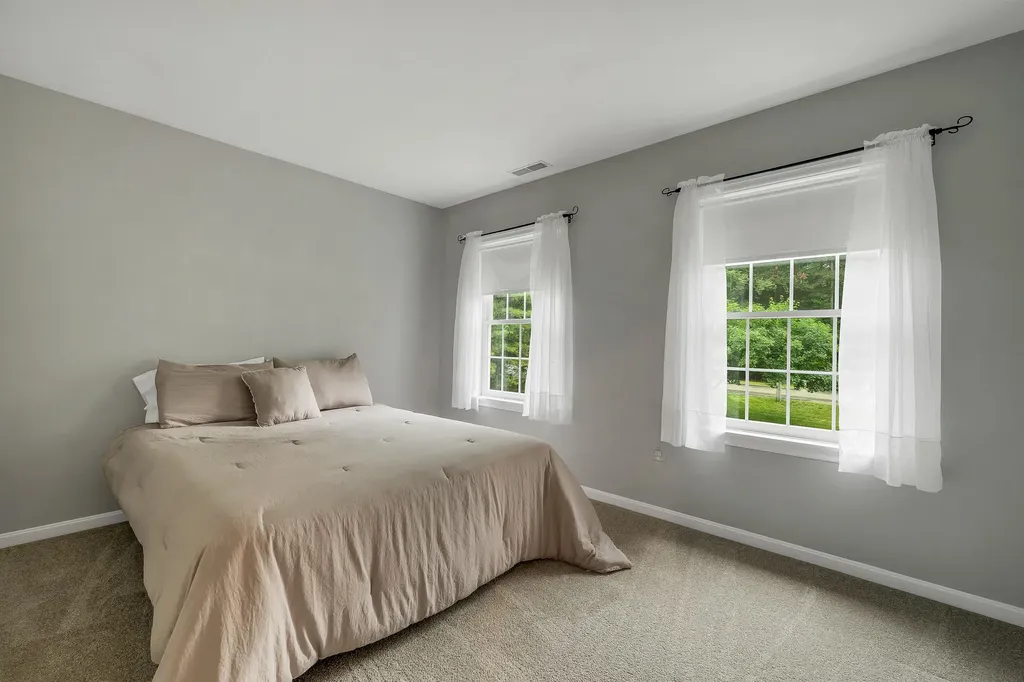 55 Dunlap Drive Bedford NH 03110