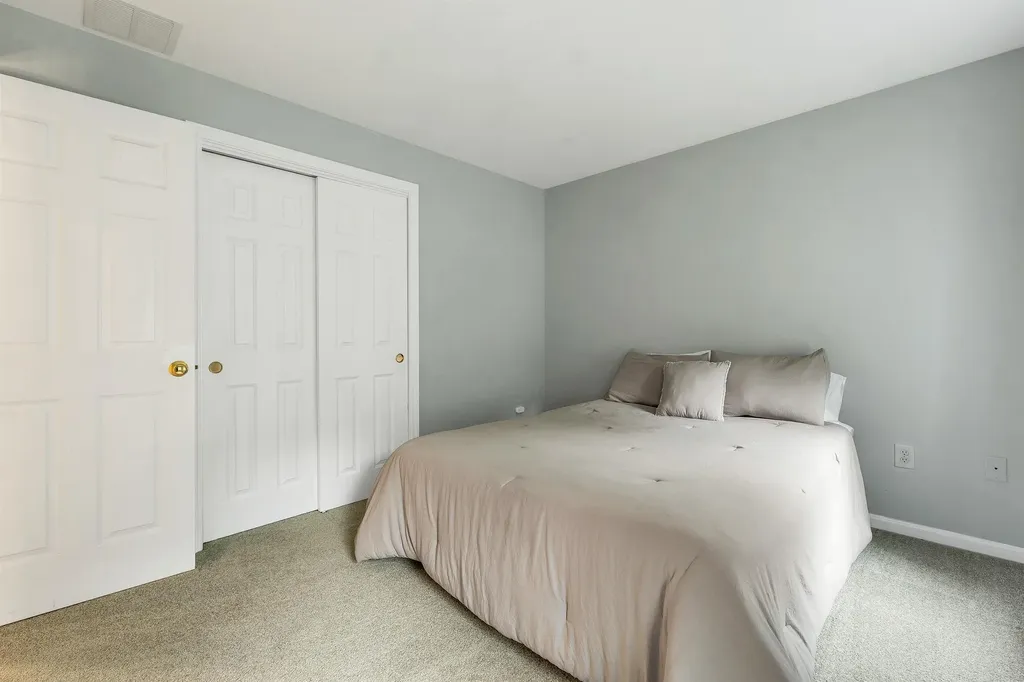 55 Dunlap Drive Bedford NH 03110