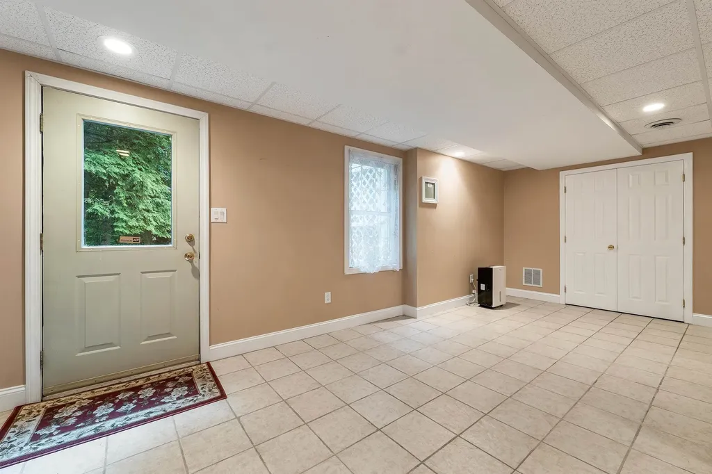 55 Dunlap Drive Bedford NH 03110