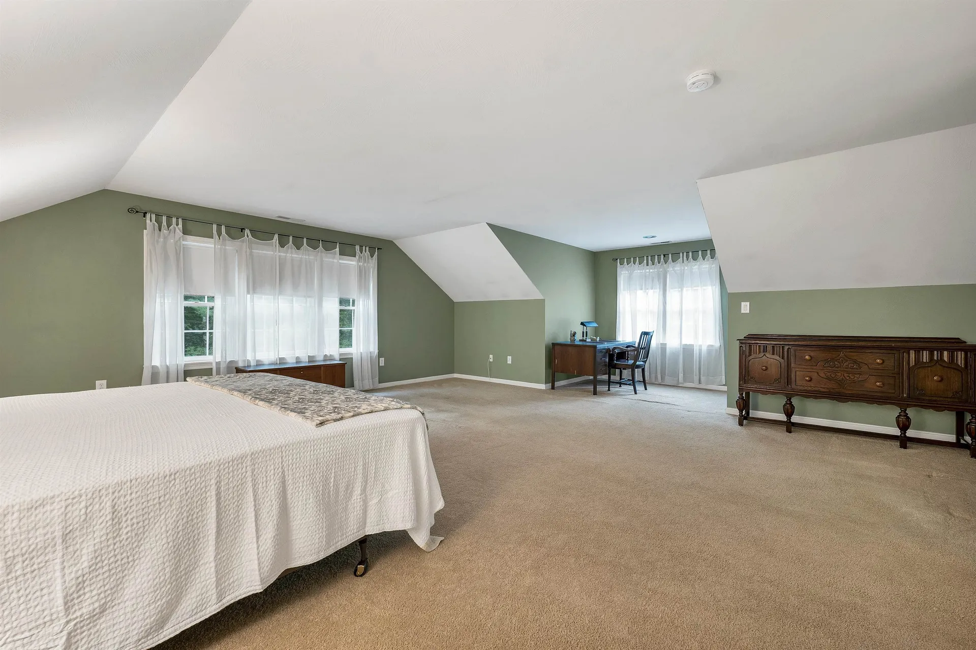 55 Dunlap Drive Bedford NH 03110