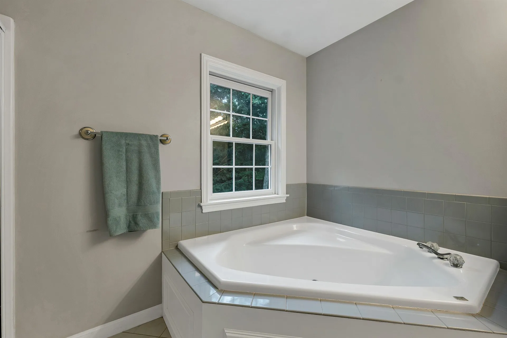 55 Dunlap Drive Bedford NH 03110