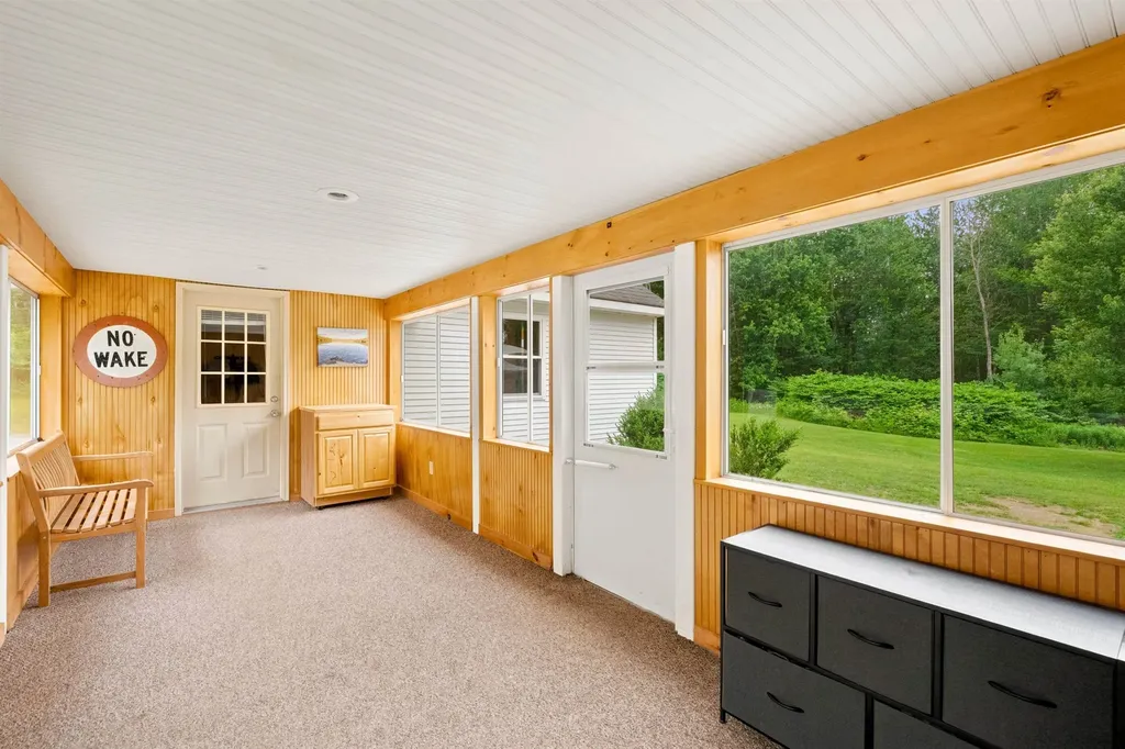 148 E Holderness Road Holderness NH 03245