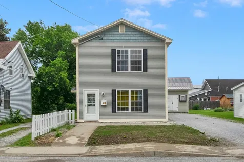 7 Maple Street St. Albans City VT 05478