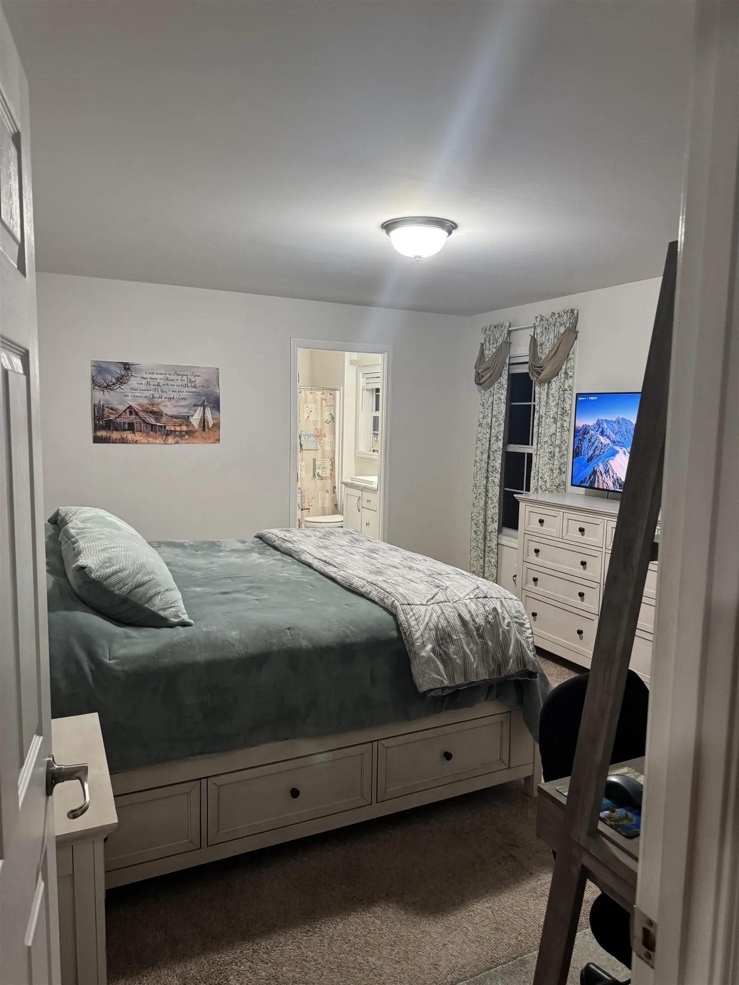 4 Manorcrest Drive Nashua NH 03062