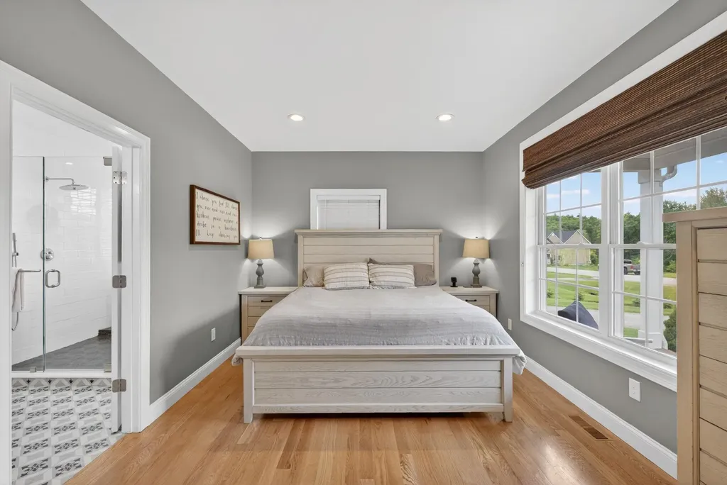 21 Walnut Hill Drive Hooksett NH 03106