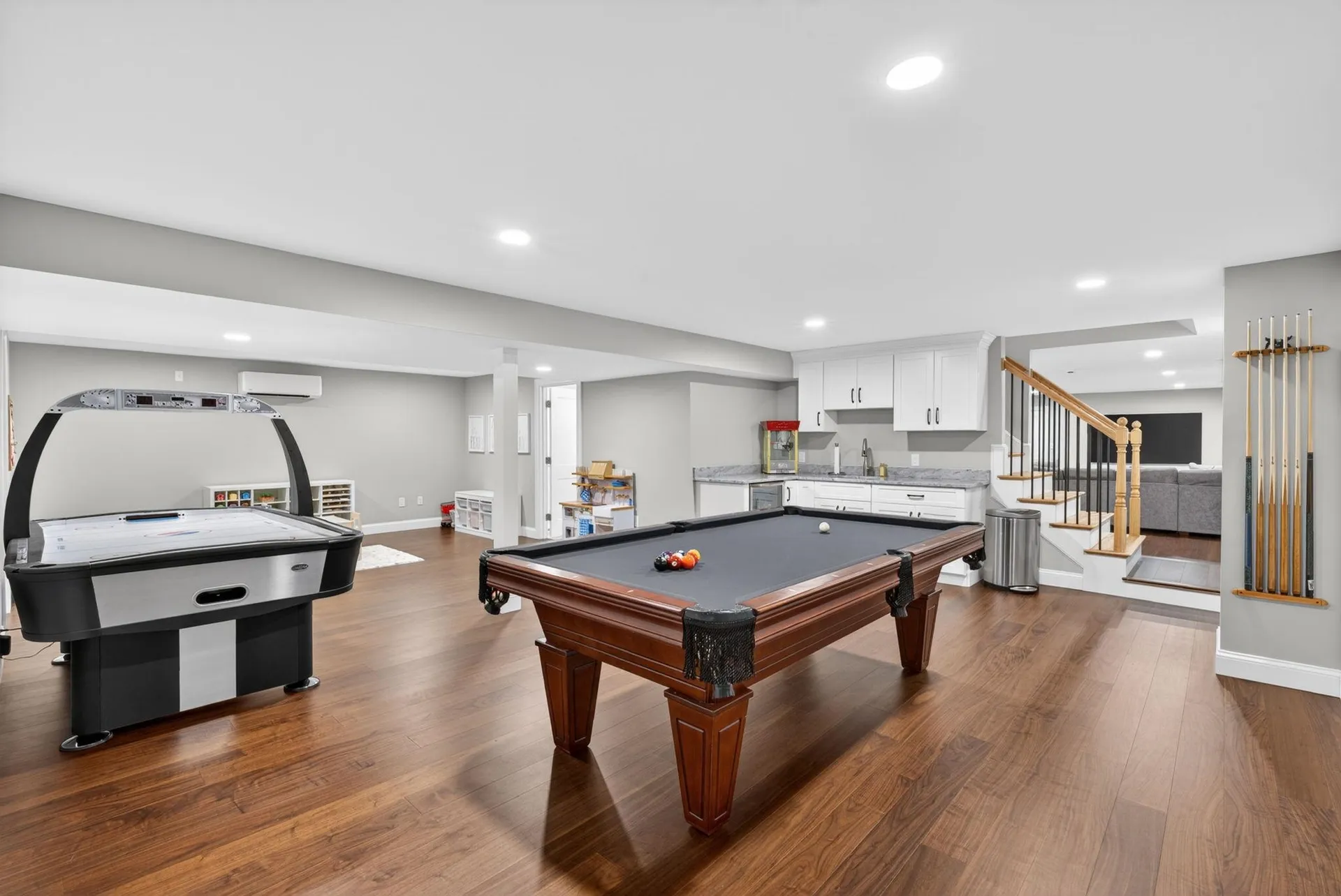 21 Walnut Hill Drive Hooksett NH 03106