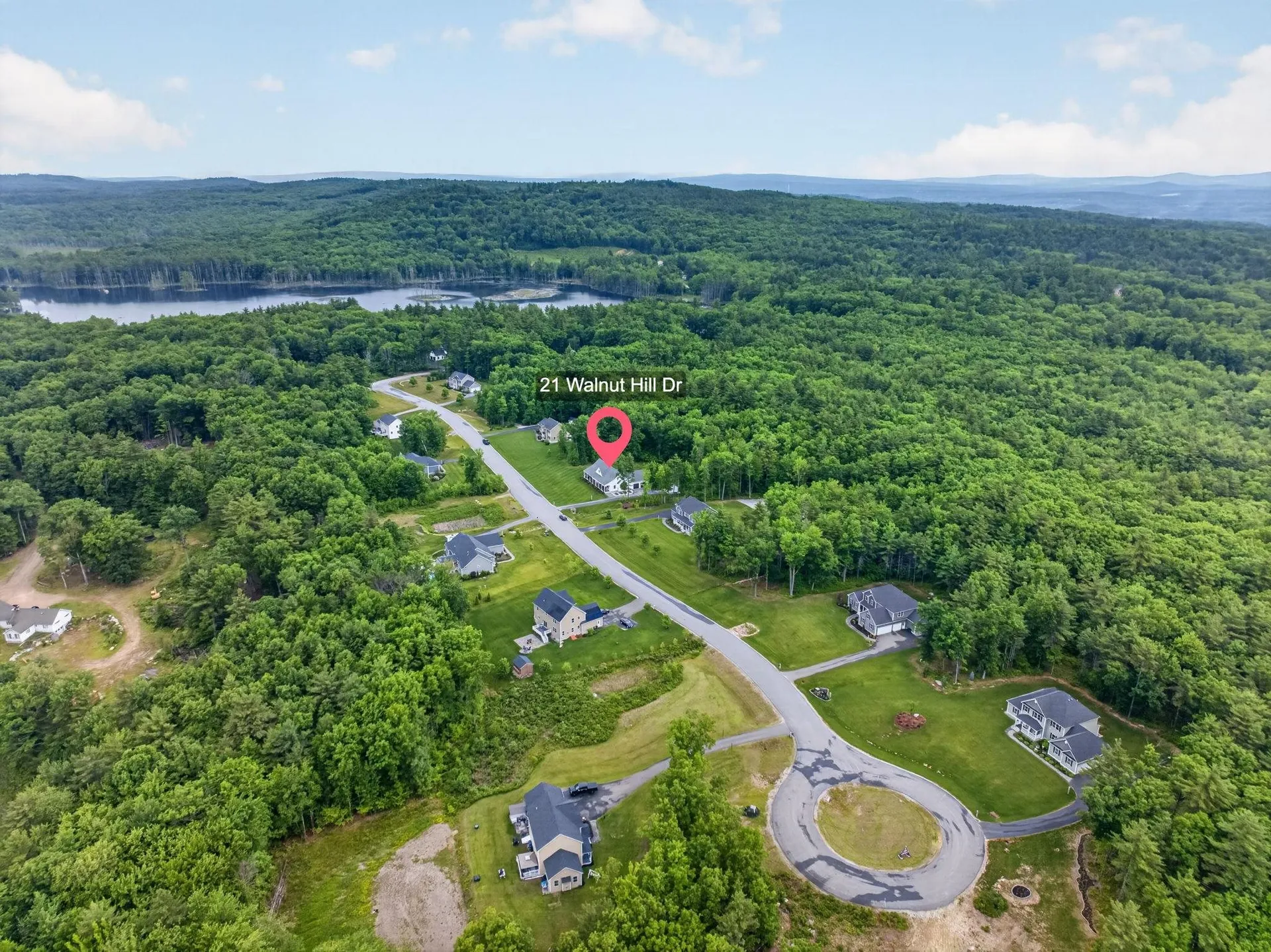 21 Walnut Hill Drive Hooksett NH 03106