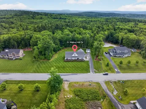 21 Walnut Hill Drive Hooksett NH 03106