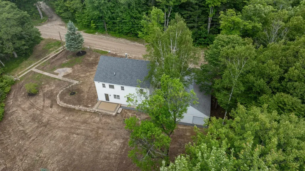 76 Edgerly School Road Meredith NH 03253