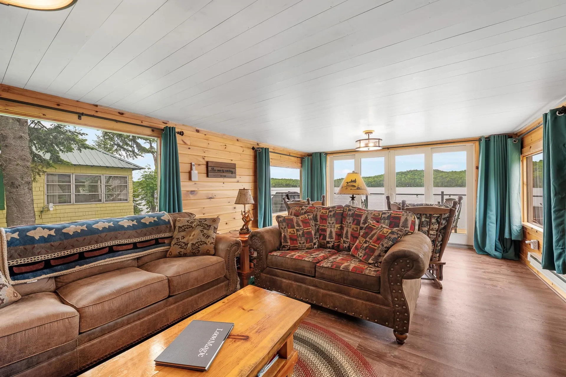 1437 Diamond Pond Road Stewartstown NH 03576