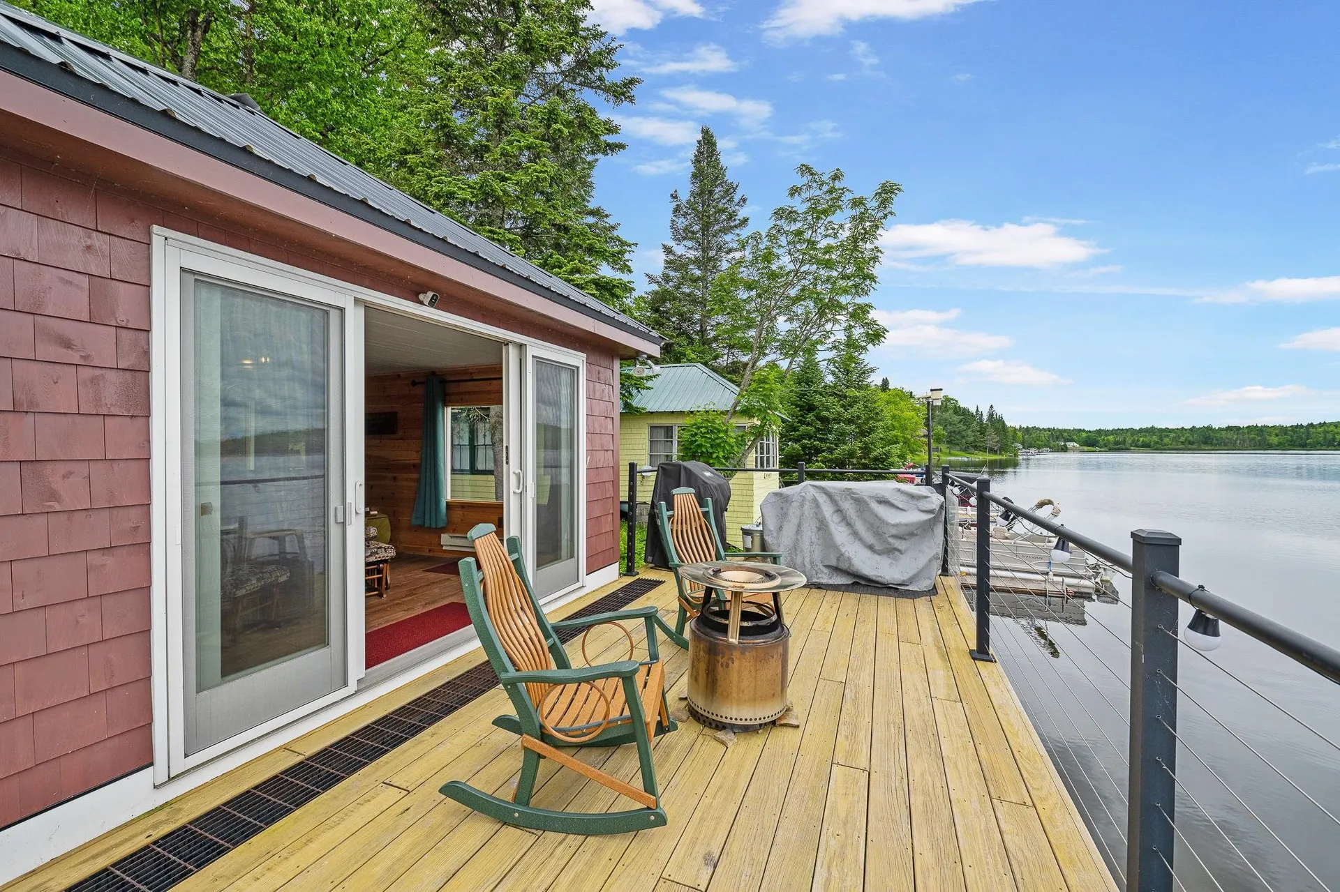 1437 Diamond Pond Road Stewartstown NH 03576