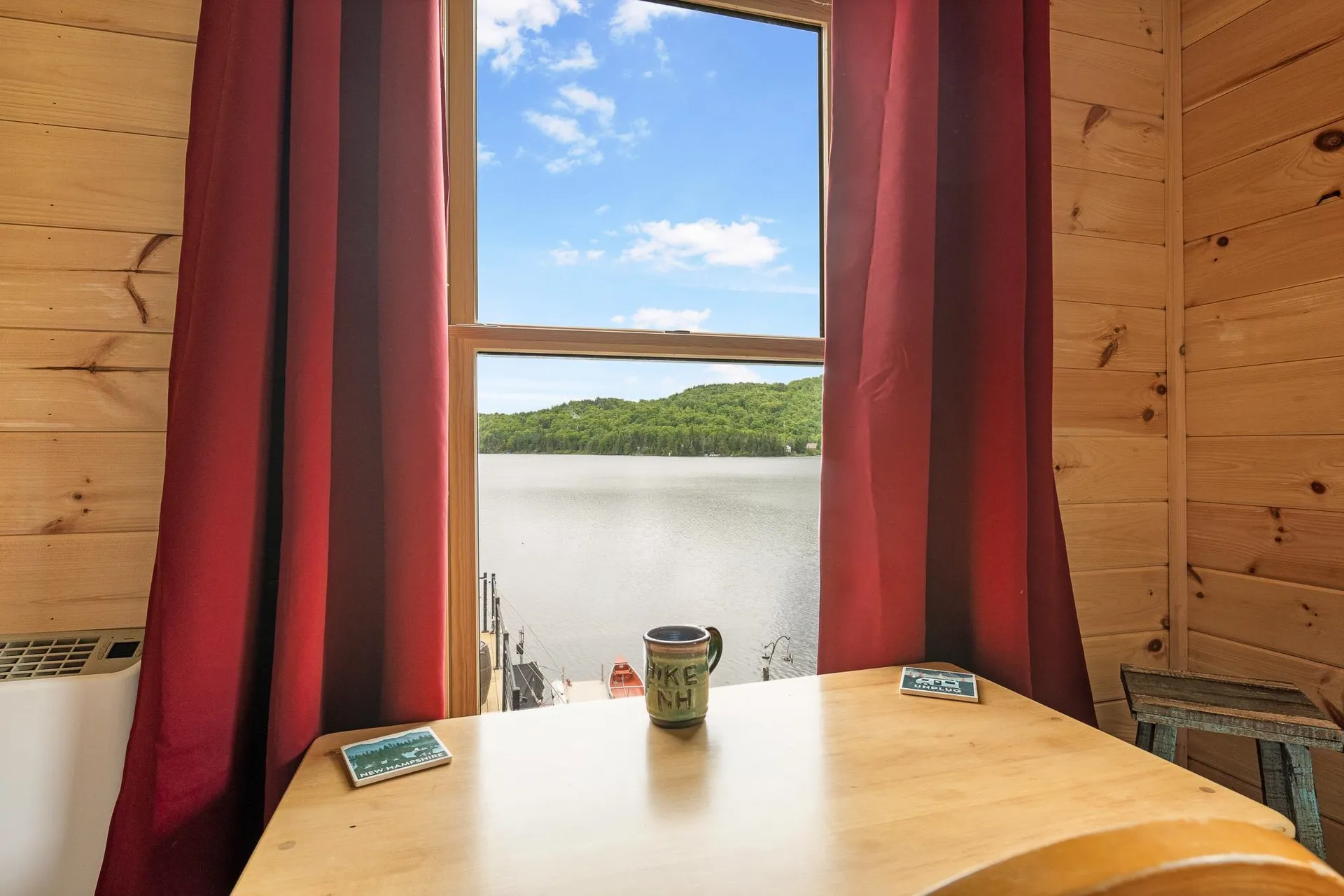 1437 Diamond Pond Road Stewartstown NH 03576