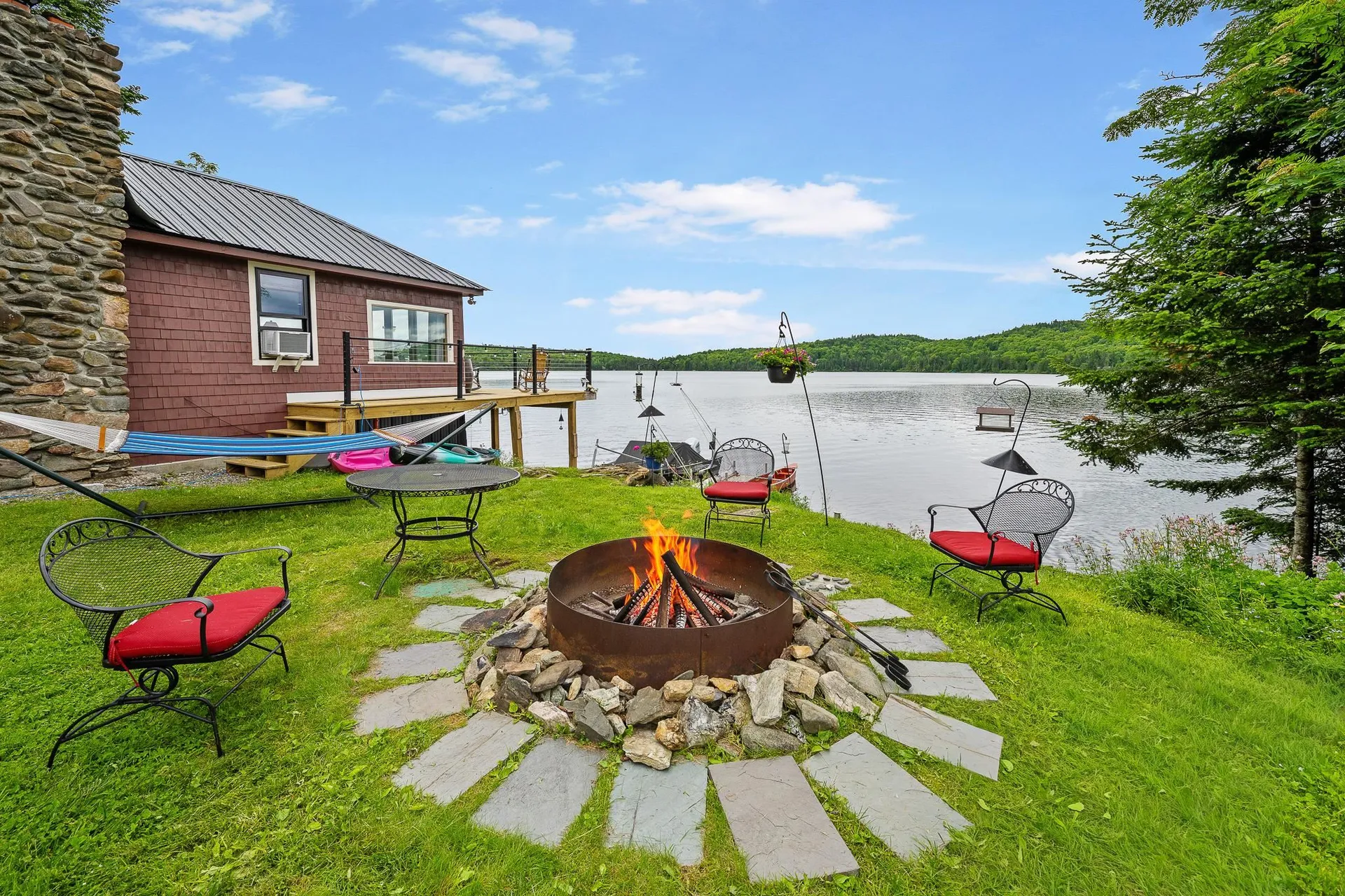 1437 Diamond Pond Road Stewartstown NH 03576