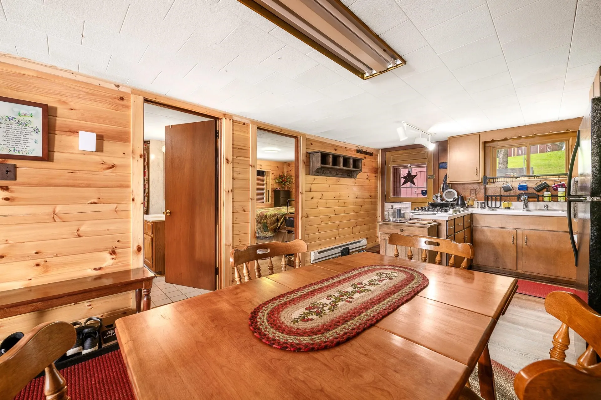 1437 Diamond Pond Road Stewartstown NH 03576