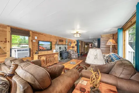 1437 Diamond Pond Road Stewartstown NH 03576