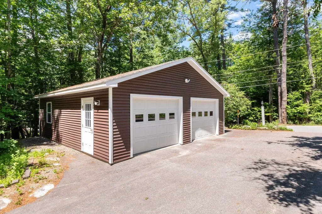 582 Shaker Jerry Road Moultonborough NH 03254