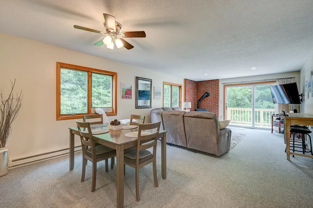 23 Northbrook Circle Conway NH 03860