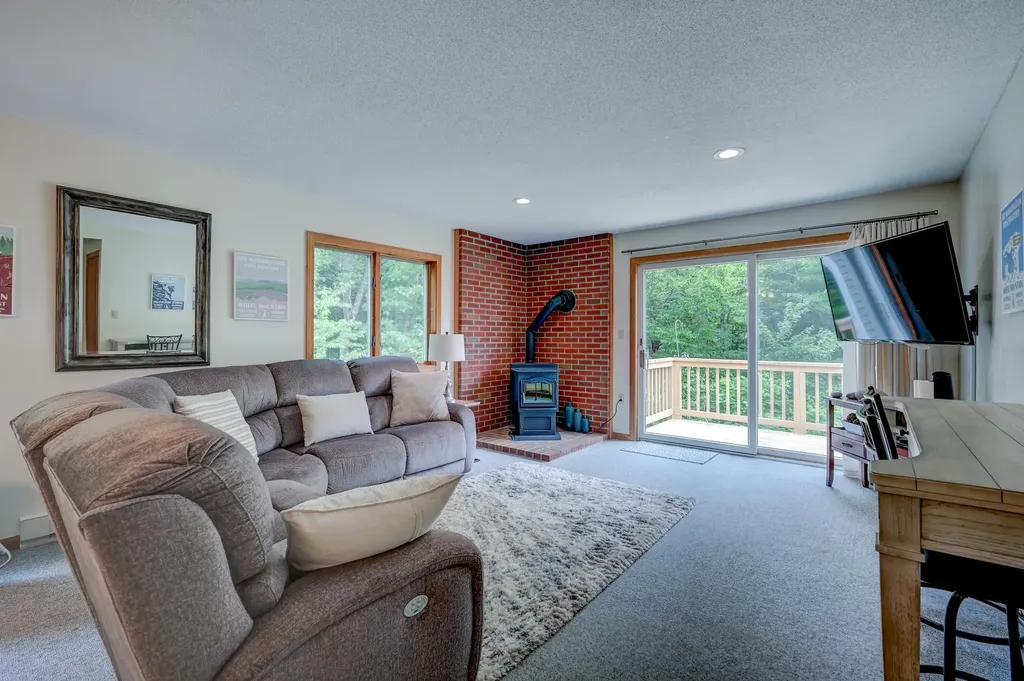 23 Northbrook Circle Conway NH 03860