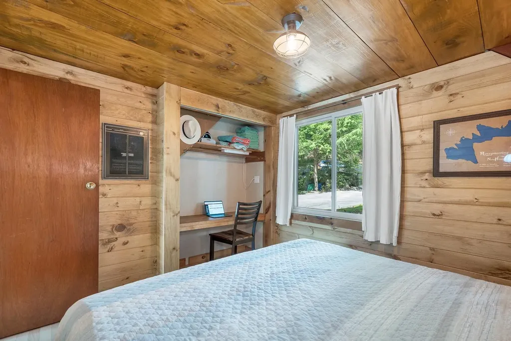 109 North Shore Road New Durham NH 03855