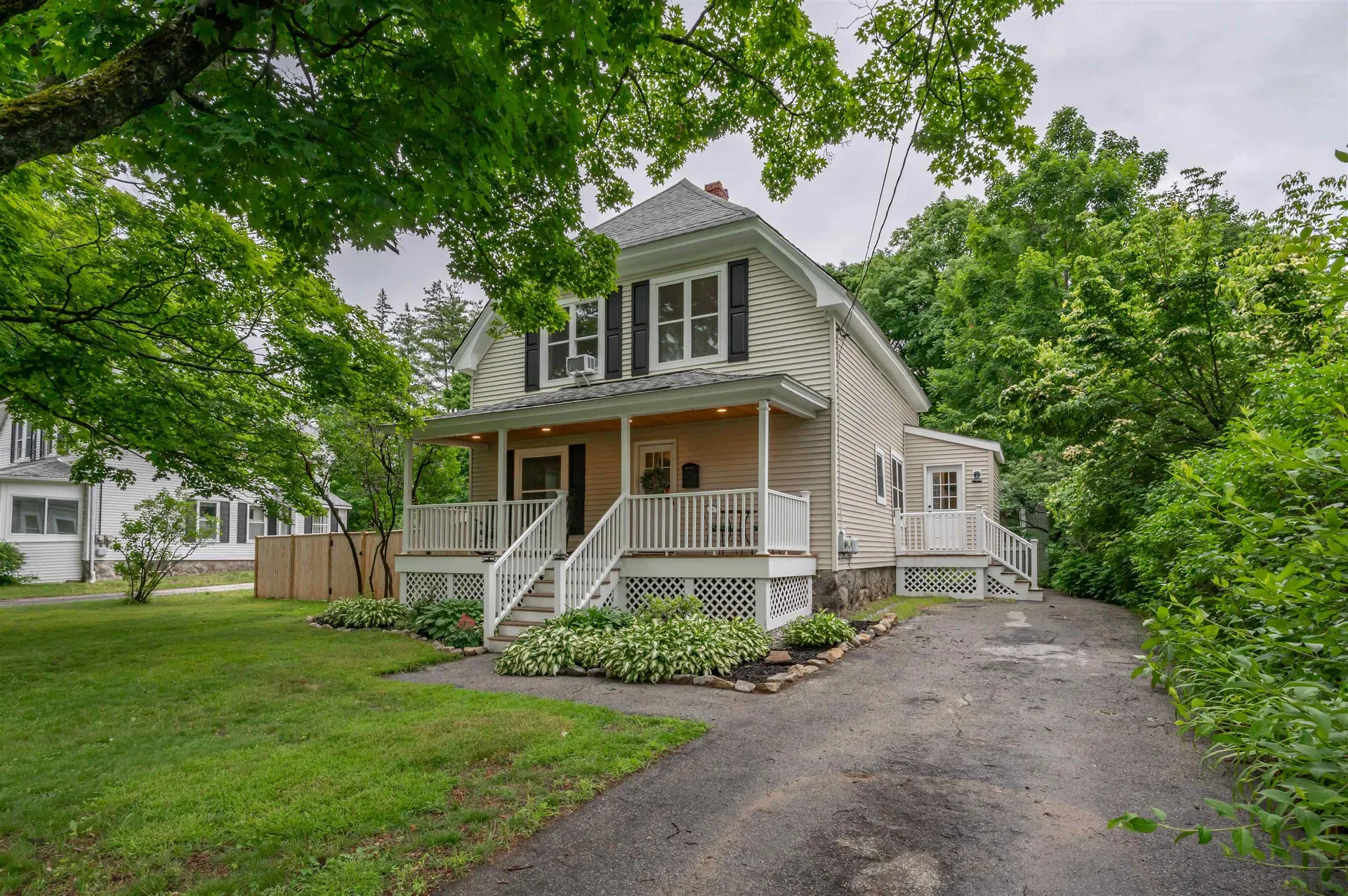 24 Fairview Avenue Derry NH 03038