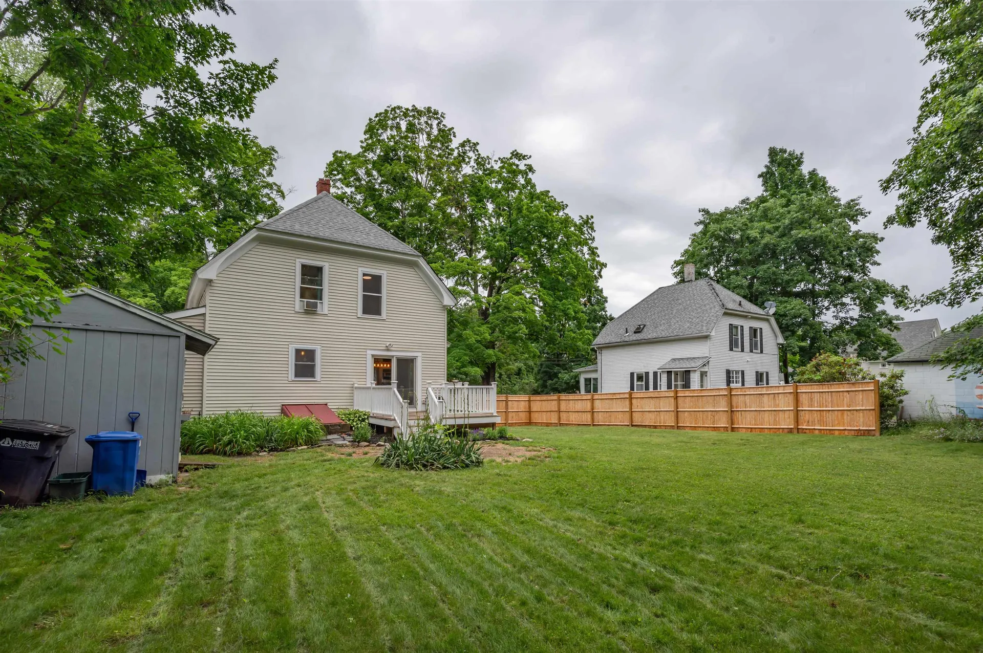 24 Fairview Avenue Derry NH 03038