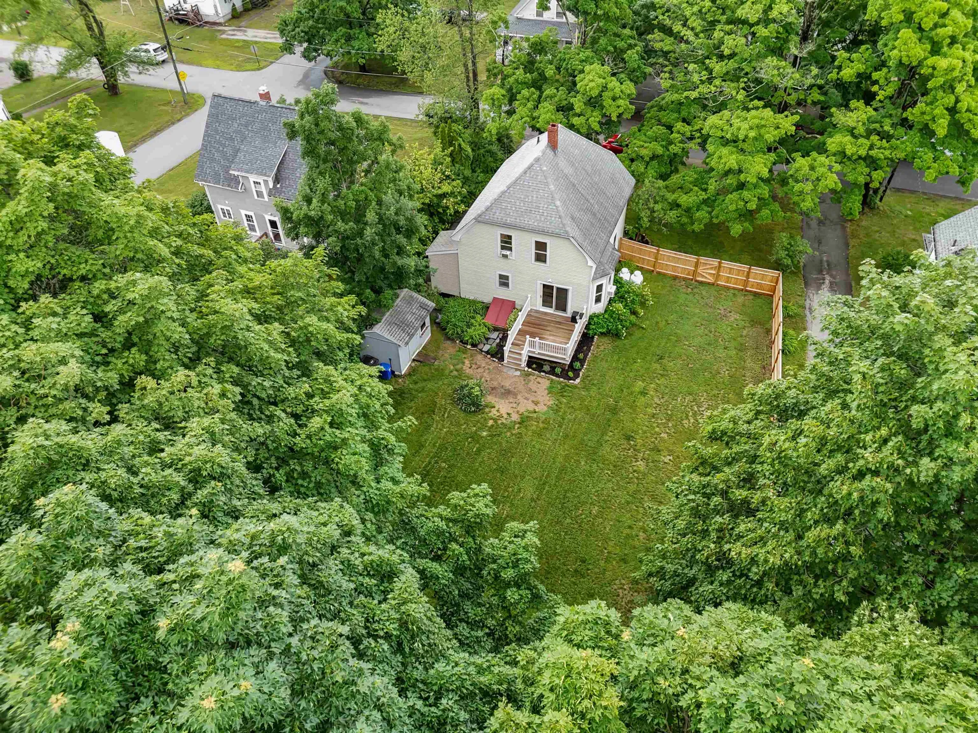 24 Fairview Avenue Derry NH 03038