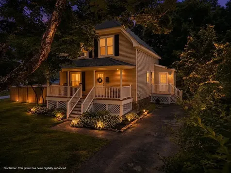 24 Fairview Avenue Derry NH 03038