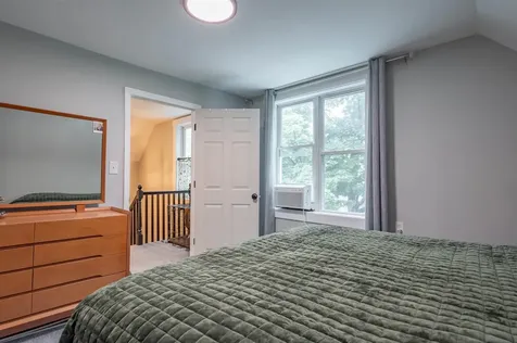 24 Fairview Avenue Derry NH 03038