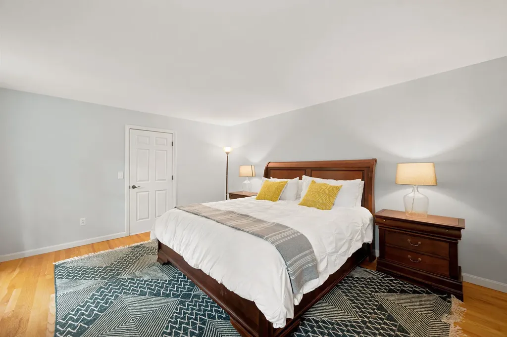 8 Freshet Road Madbury NH 03823