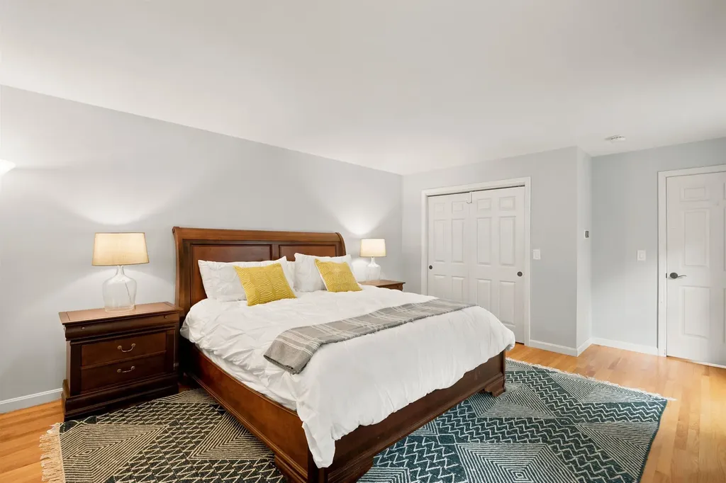 8 Freshet Road Madbury NH 03823