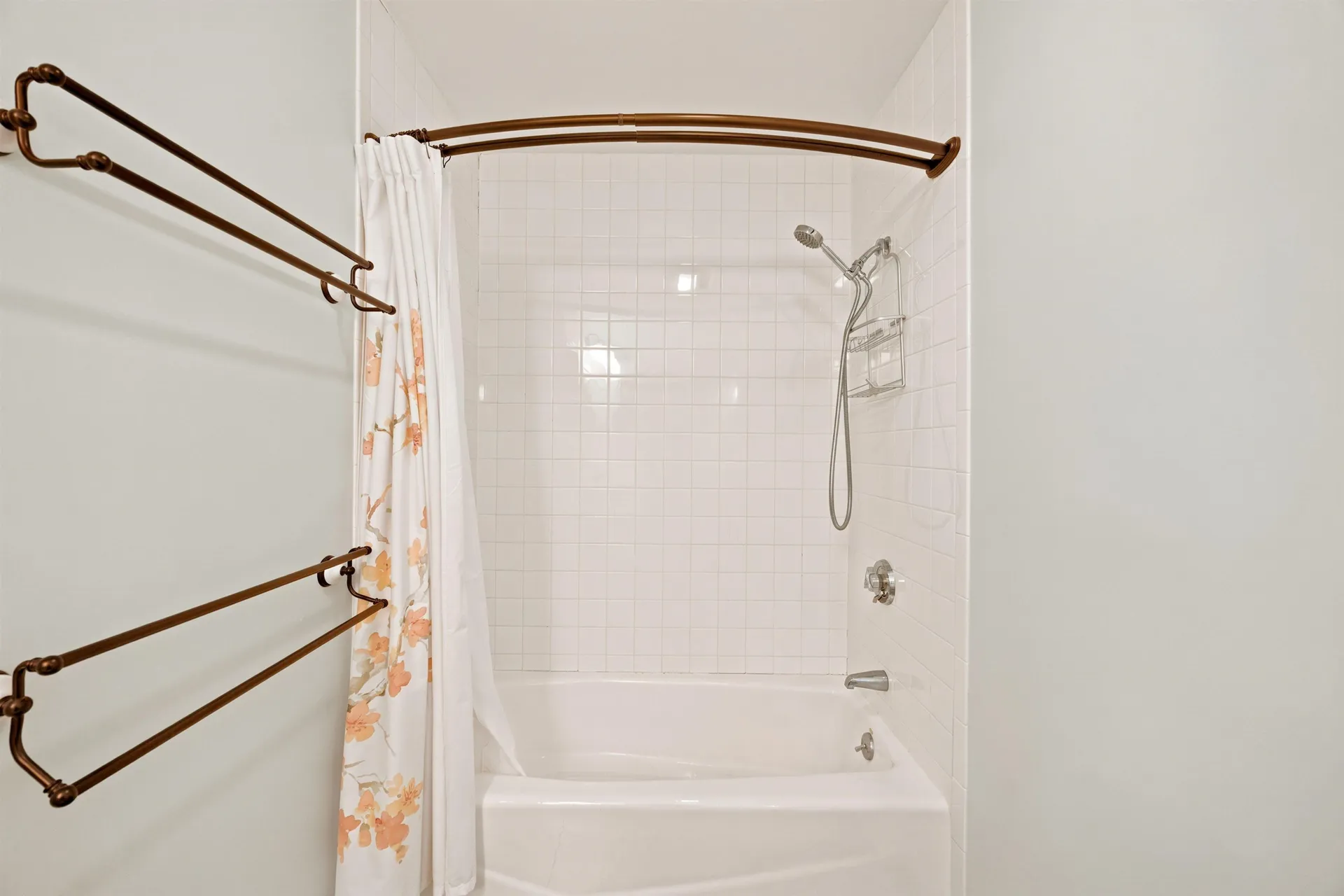 8 Freshet Road Madbury NH 03823