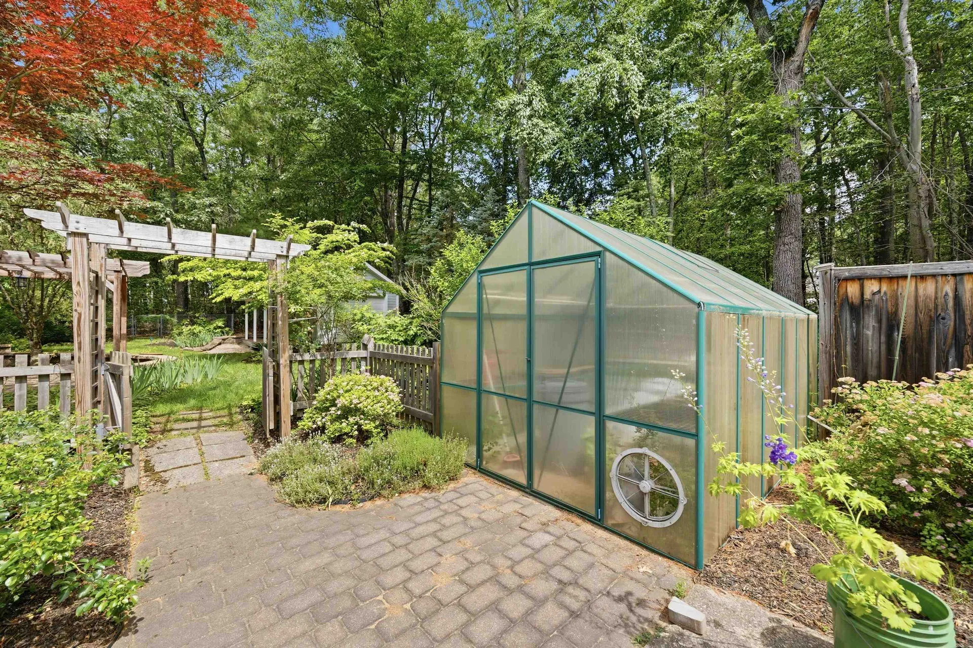 8 Freshet Road Madbury NH 03823