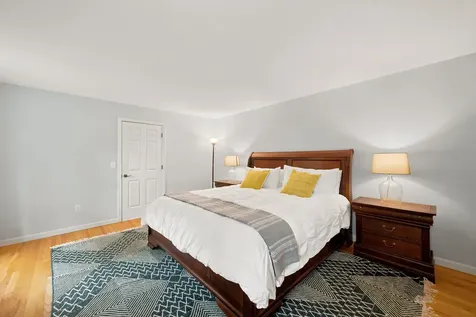8 Freshet Road Madbury NH 03823