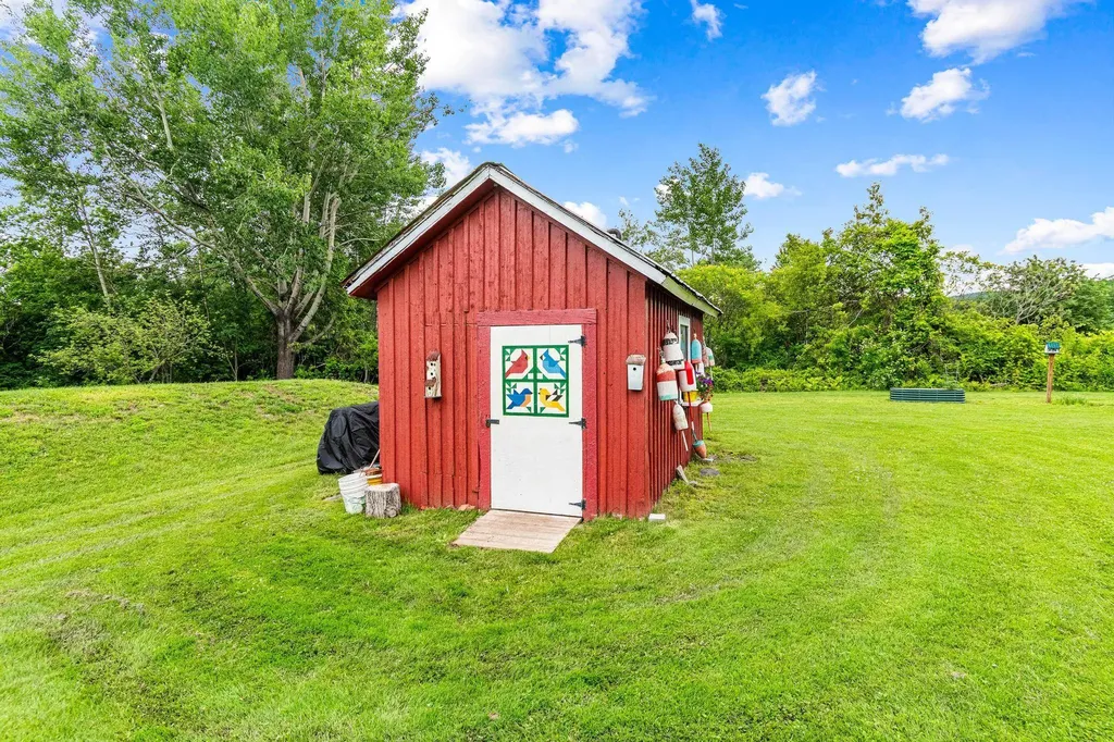 115 Colchester Pond Road Colchester VT 05446