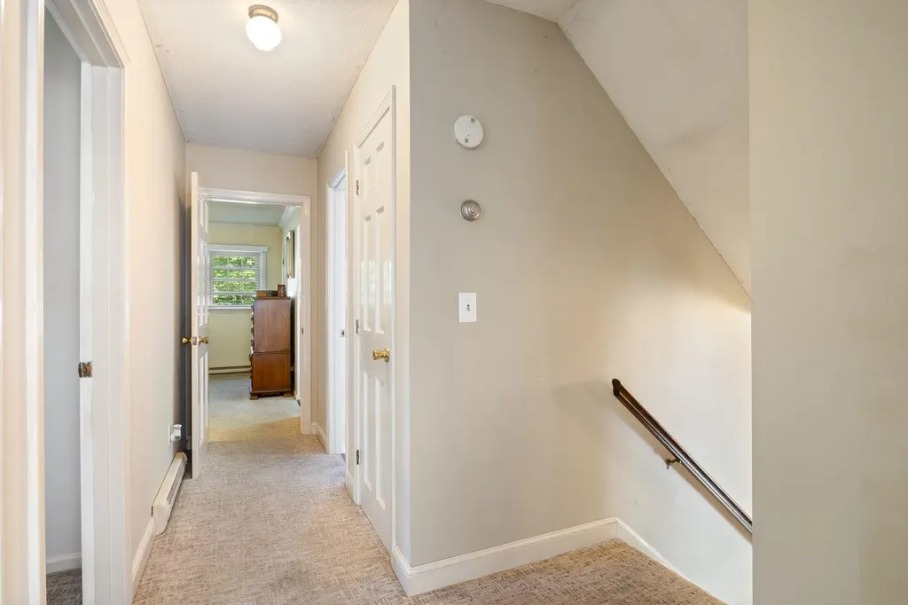 189 Gulf Road Dover NH 03820