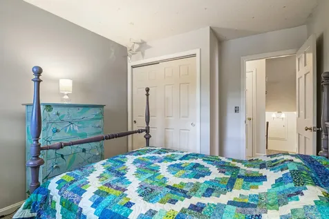 189 Gulf Road Dover NH 03820