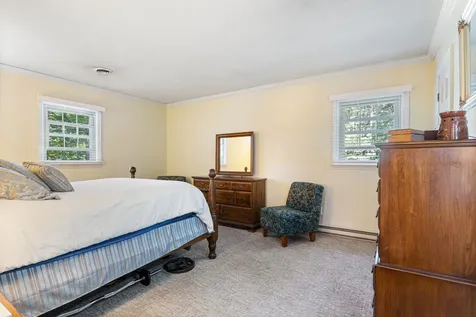 189 Gulf Road Dover NH 03820