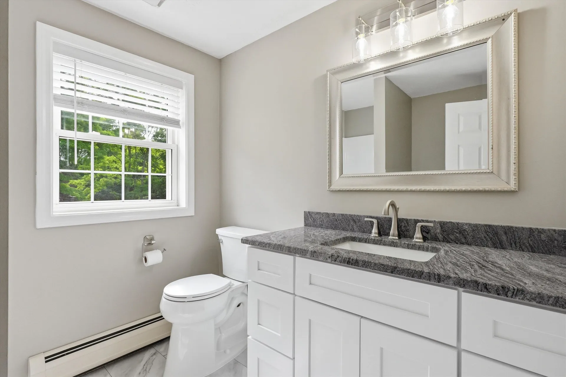 23 Peaslee Crossing Road Newton NH 03858