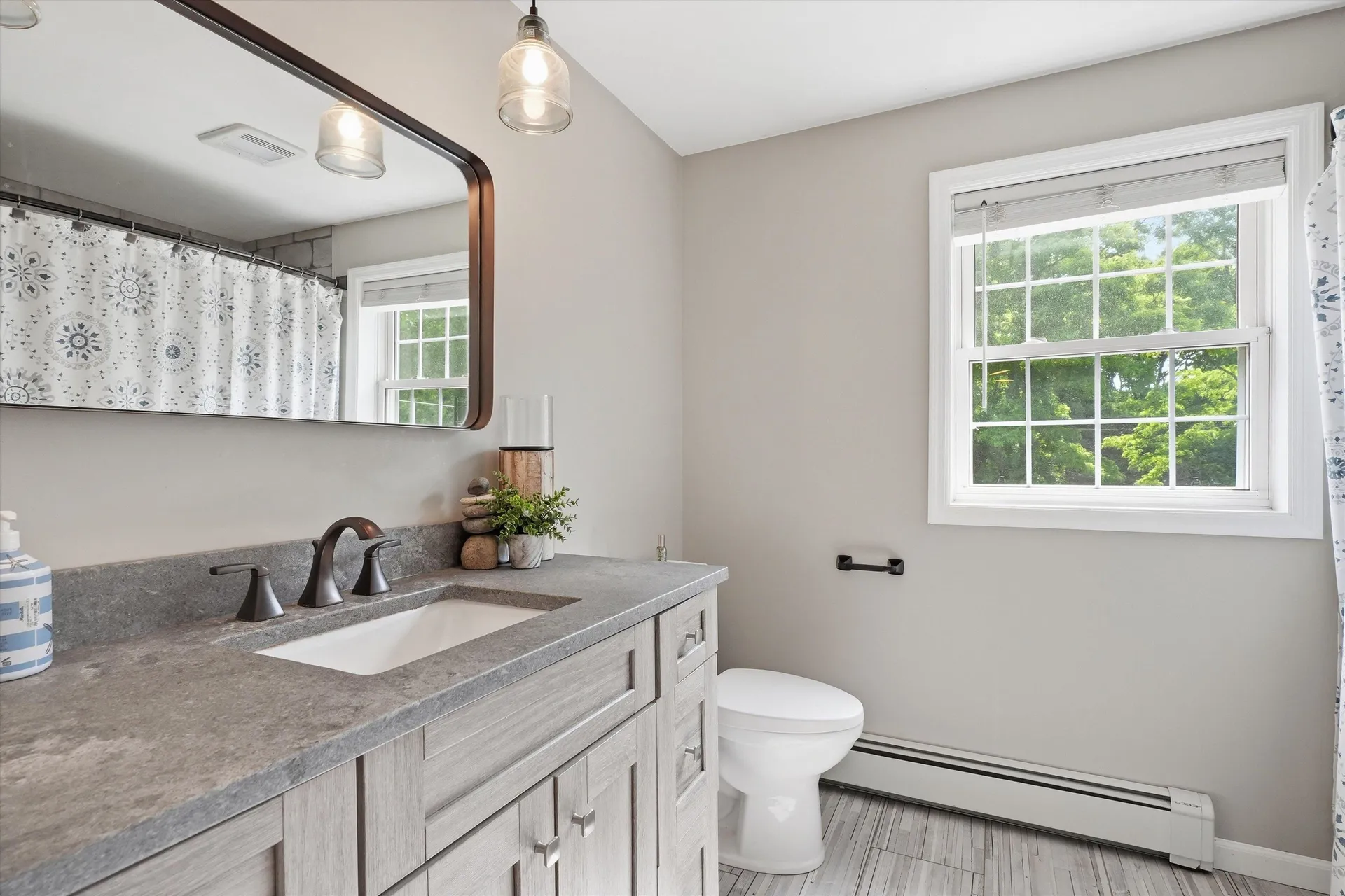 23 Peaslee Crossing Road Newton NH 03858