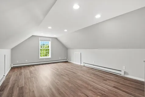 23 Peaslee Crossing Road Newton NH 03858