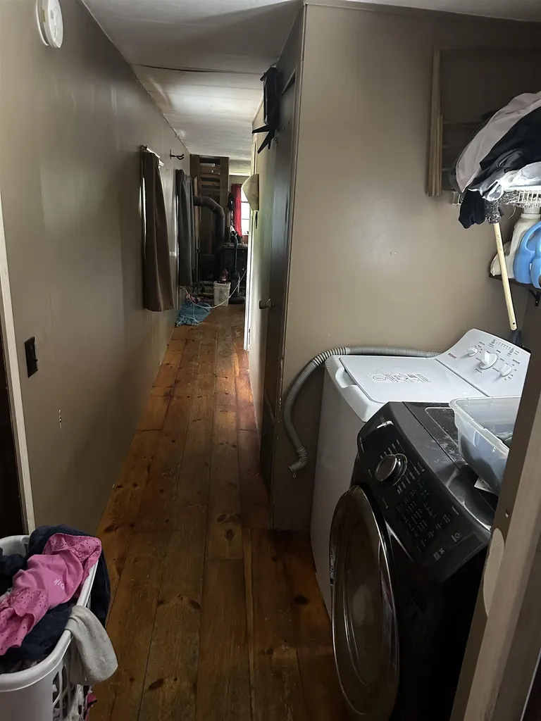 196 Route 10 Marlow NH 03456