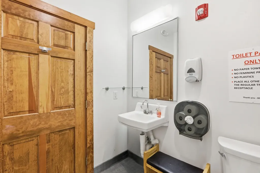 2 Bayshore Drive Meredith NH 03253