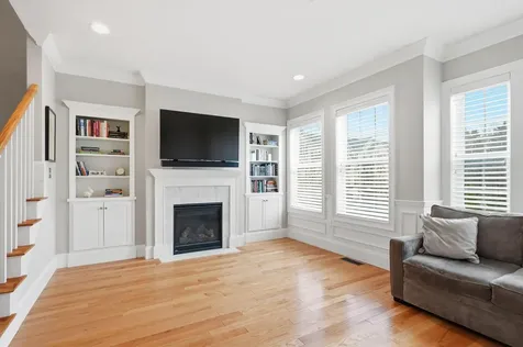 46 Acadia Lane Exeter NH 03833