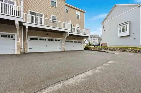 46 Acadia Lane Exeter NH 03833