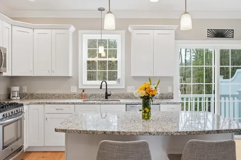46 Acadia Lane Exeter NH 03833