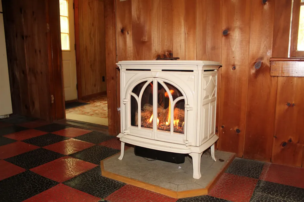 86 Concord Lane Wakefield NH 03830